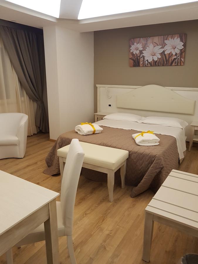 San Pietro Bed & Breakfast Mileto Екстериор снимка