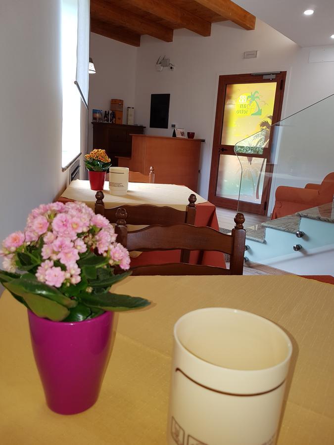San Pietro Bed & Breakfast Mileto Екстериор снимка