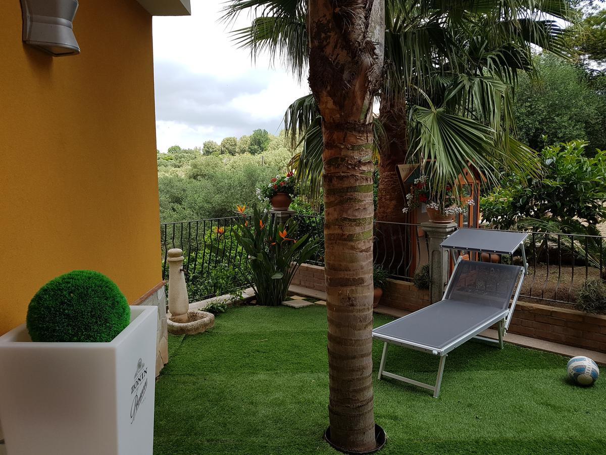 San Pietro Bed & Breakfast Mileto Екстериор снимка