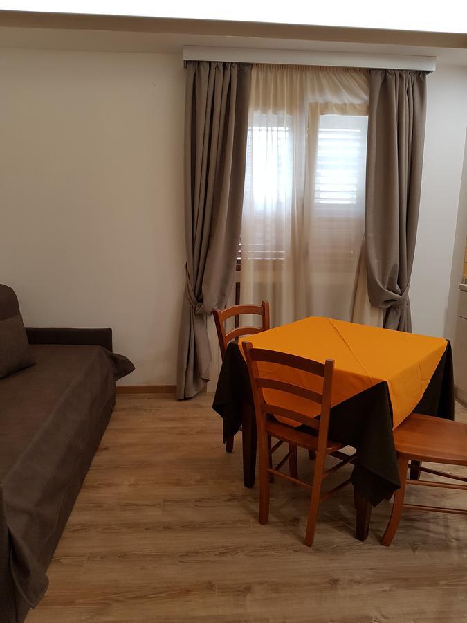 San Pietro Bed & Breakfast Mileto Екстериор снимка