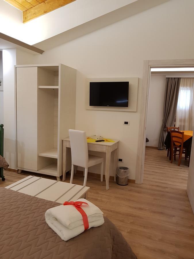 San Pietro Bed & Breakfast Mileto Екстериор снимка