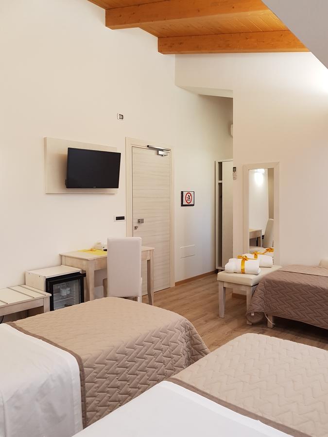 San Pietro Bed & Breakfast Mileto Екстериор снимка