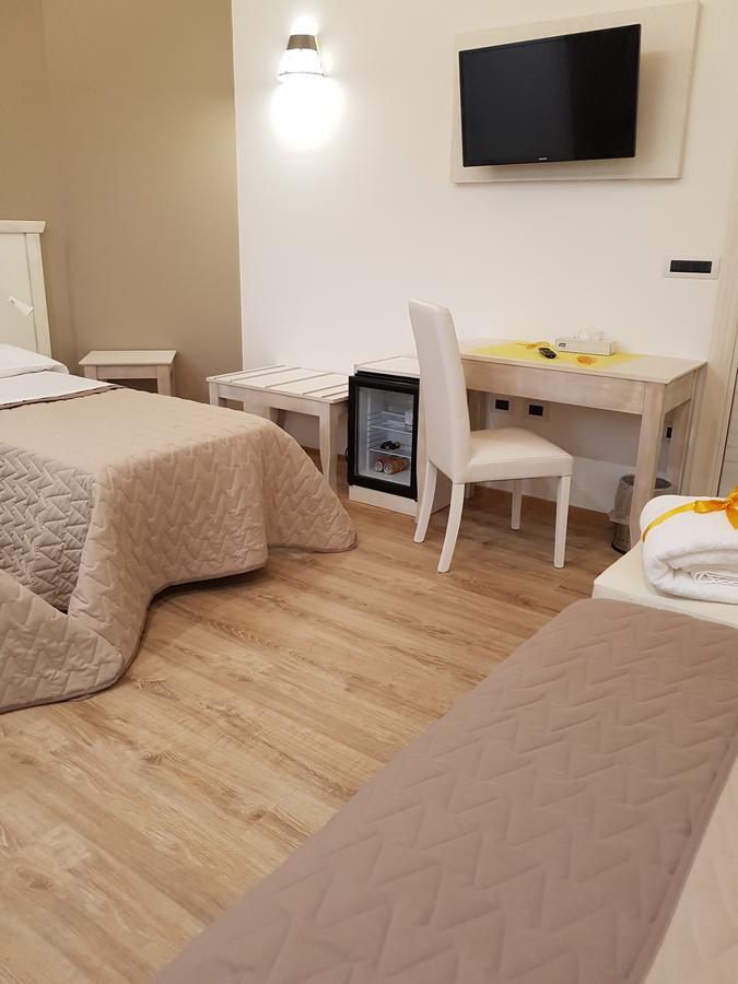 San Pietro Bed & Breakfast Mileto Екстериор снимка